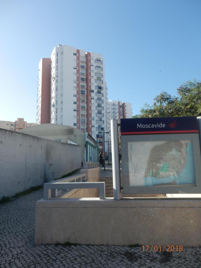 Parque das Nações, near Airport, Metro Station Lisboa Extérieur photo