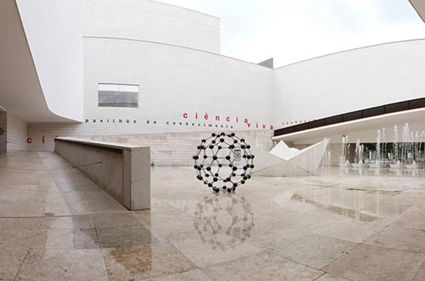 Parque das Nações, near Airport, Metro Station Lisboa Extérieur photo